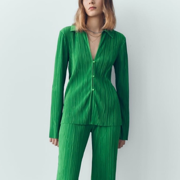 New Zara top - Picture 2 of 3